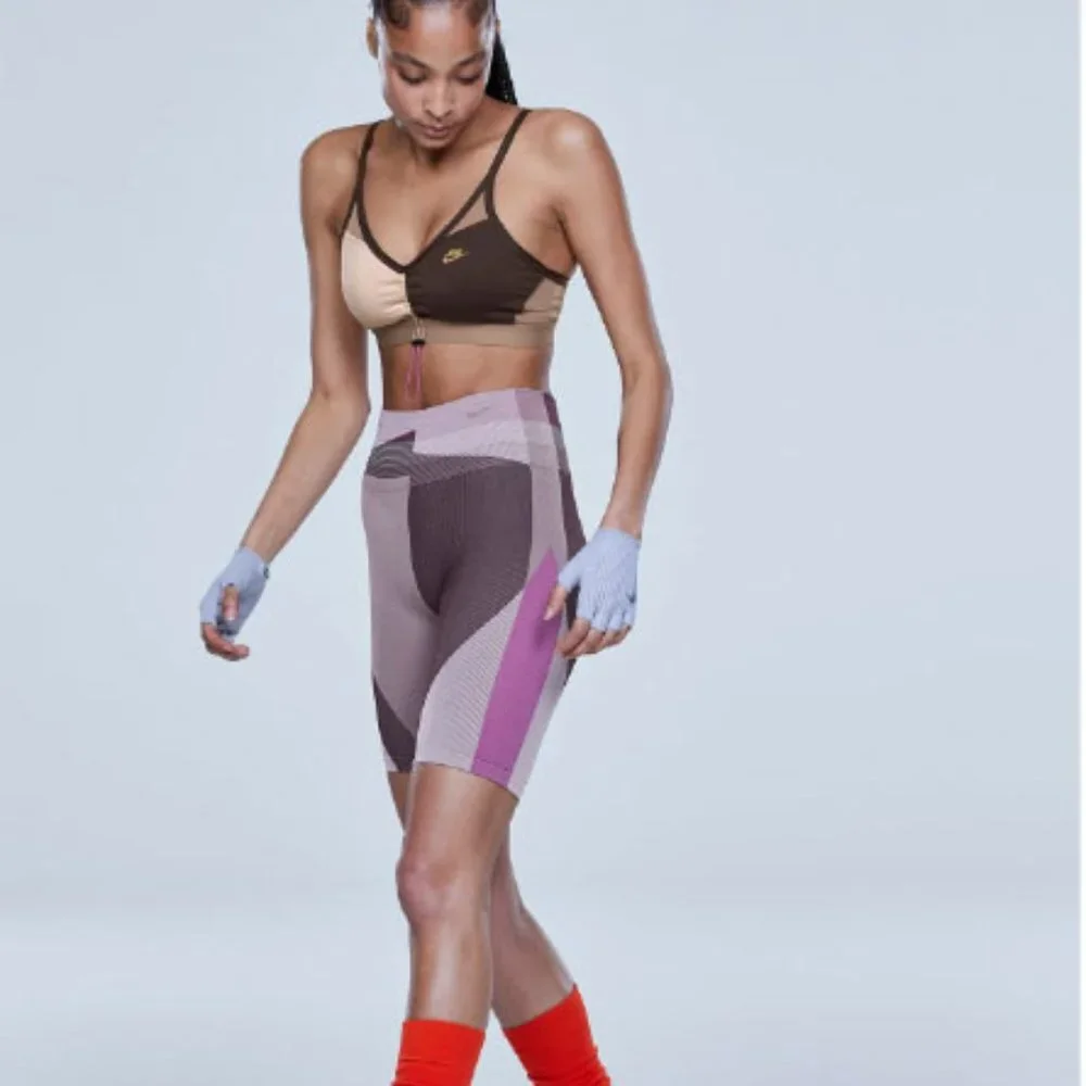 Nike tight fit